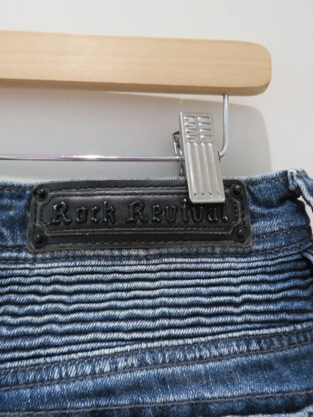 ROCK REVIVAL Daviday Moto Stretch Distressed Jeans Blue Denim Size 29 Western